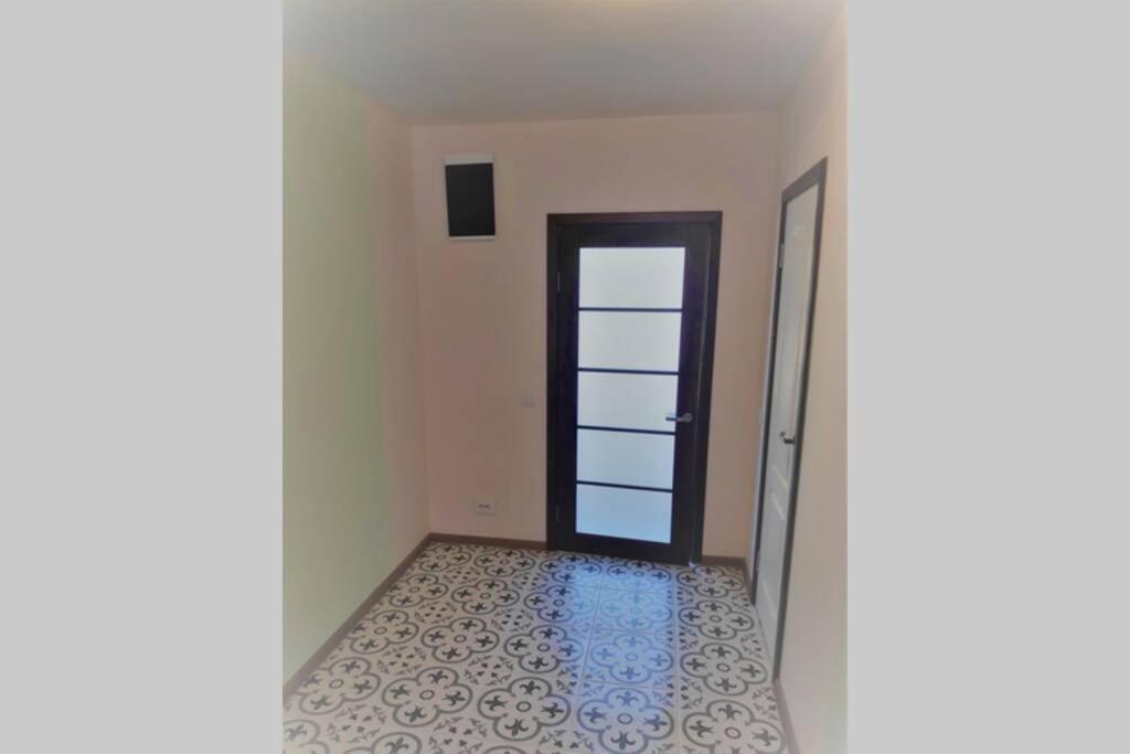 Dzivoklis Gimenei 100 Metri No Juras Apartamento Jūrkalne Exterior foto